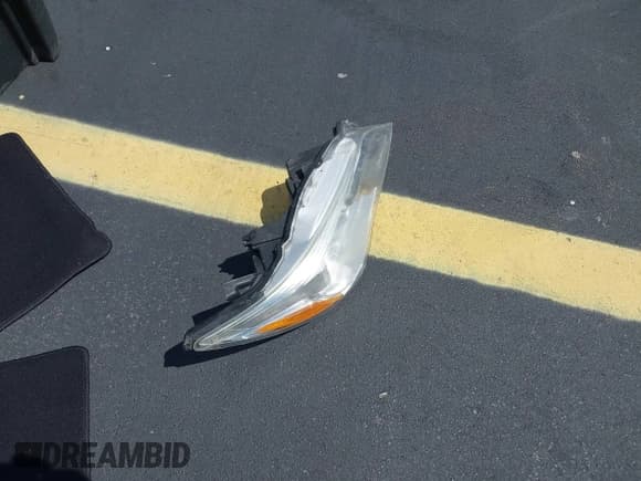 ✅ 2017 Toyota Camry XLE • VIN: 4T1BF1FKXHU687414 • Lot: 42836025. Listed on IAAI with 91,453 mi. Free auction sales archive from the USA and detailed vehicle history report at DreamBid. Image 12.