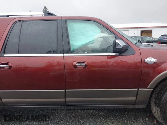 ✅ 2015 Ford Expedition Max XLT • VIN: 1FMJK1JTXFEF49399 • Lot: 41998369. Listed on IAAI with 147,166 mi. Free auction sales archive from the USA and detailed vehicle history report at DreamBid. Image 13.