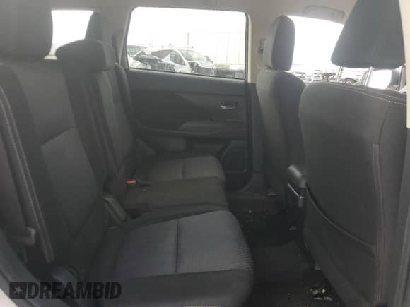 2018 Mitsubishi Outlander ES с VIN JA4AZ3A30JZ038498, выставлен на аукционе Copart как лот 66226945 с пробегом 134 656 миль миль и Списание • Salvage title. История ставок и продаж доступна на DreamBid. Изображение 11.