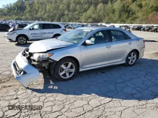 2014 Toyota Camry SE with VIN 4T1BF1FK4EU426954, listed as a Copart auction lot 86145365 with 163,493 mi miles and Salvage title. Bid and sale history available at DreamBid. Image 1.