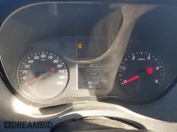 ✅ 2019 Mercedes-Benz Sprinter Cargo • VIN: WD4PF1CDXKP146343 • Lot: 86825175. Wystawiony na Copart z przebiegiem 57 989 mil. Bezpłatny archiwum sprzedaży aukcyjnych z USA i szczegółowy raport historii pojazdu na DreamBid. Zdjęcie 9.