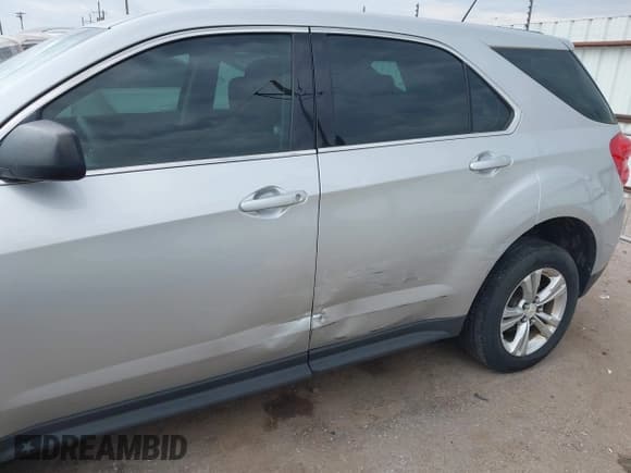 ✅ 2015 Chevrolet Equinox LS • VIN: 2GNALAEK0F1111180 • Лот: 43072360. Опубликован ранее на IAAI с пробегом 175 111 миль. Бесплатный доступ к архиву аукционных продаж из США и подробный отчёт об истории автомобиля на DreamBid. Изображение 17.