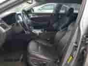 2015 Hyundai Genesis 3.8L z VIN KMHGN4JE6FU052554, wystawiony jako Copart lot #71422824 z przebiegiem 79 836 mil mil oraz Szkoda całkowita • Salvage title. Historia ofert i sprzedaży dostępna na DreamBid. Obrazek 7.