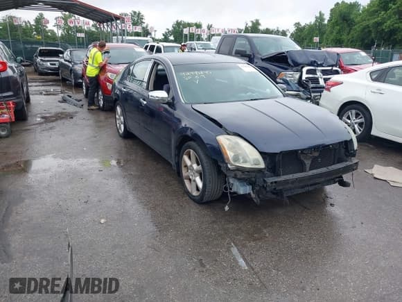 ✅ 2004 Nissan Maxima SL • VIN: 1N4BA41E34C831168 • Lot: 42445845. Listed on IAAI with 163,921 mi. Free auction sales archive from the USA and detailed vehicle history report at DreamBid. Image 1.