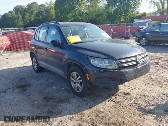 ✅ 2017 Volkswagen Tiguan S • VIN: WVGBV7AX1HK000177 • Lot: 42181456. Listed on IAAI with 179,396 mi. Free auction sales archive from the USA and detailed vehicle history report at DreamBid. Image 1.