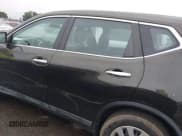 ✅ 2015 Nissan Rogue SV • VIN: 5N1AT2MT5FC870986 • Lot: 43313206. Listed on IAAI with 79,314 mi. Free auction sales archive from the USA and detailed vehicle history report at DreamBid. Image 15.