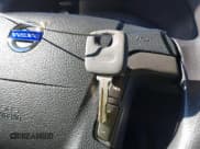 ✅ 2001 Volvo V70 • VIN: YV1SW61N512059498 • Lot: 43591047. Wystawiony na IAAI z przebiegiem 199 432 mil. Bezpłatny archiwum sprzedaży aukcyjnych z USA i szczegółowy raport historii pojazdu na DreamBid. Zdjęcie 11.