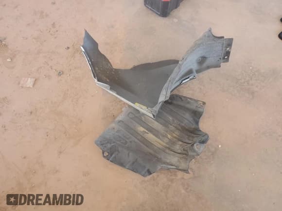 ✅ 2018 Hyundai Elantra SEL • VIN: 5NPD84LF8JH366861 • Lot: 84294835. Listed on Copart with 79,363 mi. Free auction sales archive from the USA and detailed vehicle history report at DreamBid. Image 12.