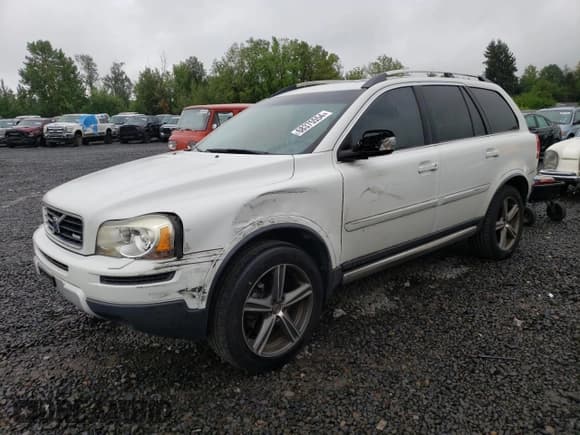 ✅ 2009 Volvo XC90 • VIN: YV4CT982191521473 • Lot: 68375554. Listed on Copart with 193,238 mi. Free auction sales archive from the USA and detailed vehicle history report at DreamBid. Image 1.