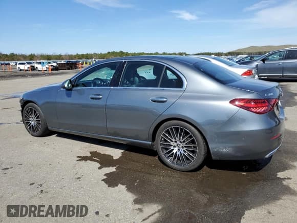 ✅ 2022 Mercedes-Benz C 300 • VIN: W1KAF4HB2NR016466 • Лот: 48747534. Опубликован ранее на Copart с пробегом 17 748 миль. Бесплатный доступ к архиву аукционных продаж из США и подробный отчёт об истории автомобиля на DreamBid. Изображение 2.