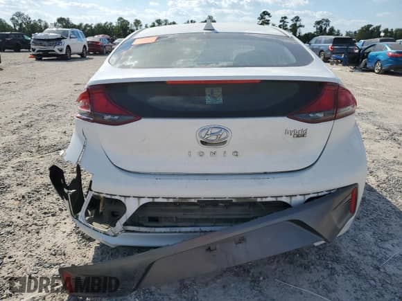 2020 Hyundai Ioniq Blue с VIN KMHC65LC9LU235178, выставлен на аукционе Copart как лот 73773994 с пробегом 94 117 миль миль и Списание • Salvage title. История ставок и продаж доступна на DreamBid. Изображение 6.