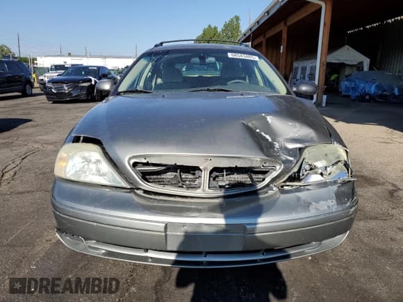 ✅ 2002 Mercury Sable GS • VIN: 1MEFM58U22A611100 • Lot: 68543485. Listed on Copart with 137,792 mi. Free auction sales archive from the USA and detailed vehicle history report at DreamBid. Image 5.