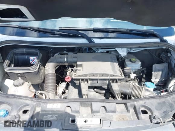 ✅ 2021 Mercedes-Benz Sprinter Cargo • VIN: W1Y4DCHY2MT045927 • Lot: 42161968. Wystawiony na IAAI z przebiegiem 242 141 mil. Bezpłatny archiwum sprzedaży aukcyjnych z USA i szczegółowy raport historii pojazdu na DreamBid. Zdjęcie 10.