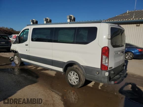 ✅ 2016 Ford Transit XL • VIN: 1FBZX2YM3GKB32338 • Лот: 77943824. Опубликован ранее на Copart с пробегом 69 979 миль. Бесплатный доступ к архиву аукционных продаж из США и подробный отчёт об истории автомобиля на DreamBid. Изображение 2.