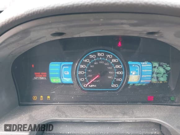 ✅ 2011 Ford Fusion Hybrid • VIN: 3FADP0L33BR116627 • Lot: 43911282. Listed on IAAI with 147,176 mi. Free auction sales archive from the USA and detailed vehicle history report at DreamBid. Image 7.