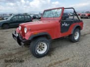 ✅ 1976 Jeep CJ • VIN: J6F83AH000431 • Lot: 70893695. Wystawiony na Copart z przebiegiem 76 377 mil. Bezpłatny archiwum sprzedaży aukcyjnych z USA i szczegółowy raport historii pojazdu na DreamBid. Zdjęcie 1.