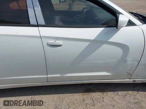 ✅ 2014 Dodge Charger SE • VIN: 2C3CDXBG9EH130371 • Lot: 43228536. Wystawiony na IAAI z przebiegiem 178 105 mil. Bezpłatny archiwum sprzedaży aukcyjnych z USA i szczegółowy raport historii pojazdu na DreamBid. Zdjęcie 18.