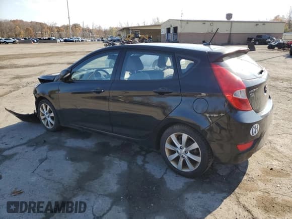 ✅ 2013 Hyundai Accent SE • VIN: KMHCU5AE6DU106228 • Лот: 78161704. Опубликован ранее на Copart с пробегом 137 780 миль. Бесплатный доступ к архиву аукционных продаж из США и подробный отчёт об истории автомобиля на DreamBid. Изображение 2.