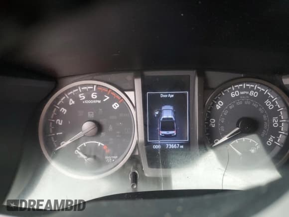 ✅ 2020 Toyota Tacoma TRD Sport • VIN: 3TMAZ5CNXLM139326 • Лот: 84818345. Опубликован ранее на Copart с пробегом 73 667 миль. Бесплатный доступ к архиву аукционных продаж из США и подробный отчёт об истории автомобиля на DreamBid. Изображение 9.
