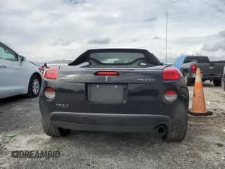 ✅ 2006 Pontiac Solstice • VIN: 1G2MB33B96Y101269 • Lot: 70323934. Listed on Copart with 85,038 mi. Free auction sales archive from the USA and detailed vehicle history report at DreamBid. Image 6.