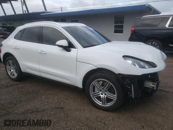 ✅ 2017 Porsche Macan S • VIN: WP1AB2A57HLB10959 • Lot: 85550515. Listed on Copart with 112,873 mi. Free auction sales archive from the USA and detailed vehicle history report at DreamBid. Image 4.