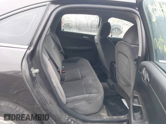 ✅ 2009 Chevrolet Impala LT • VIN: 2G1WT57N391135564 • Lot: 43581102. Listed on IAAI with 94,697 mi. Free auction sales archive from the USA and detailed vehicle history report at DreamBid. Image 8.