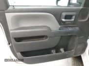 ✅ 2017 Chevrolet Silverado 2500HD Work Truck • VIN: 1GB0KUEG3HZ243868 • Lot: 42575833. Wystawiony na IAAI z przebiegiem 122 004 mil. Bezpłatny archiwum sprzedaży aukcyjnych z USA i szczegółowy raport historii pojazdu na DreamBid. Zdjęcie 1.