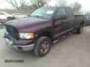 2005 Dodge 3500 SLT z VIN 3D7LS38C65G768954, wystawiony jako IAAI lot #40947309 z przebiegiem 262 829 mil mil oraz . Historia ofert i sprzedaży dostępna na DreamBid. Obrazek 17.