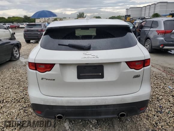 ✅ 2017 Jaguar F-Pace 35t Prestige • VIN: SADCK2BVXHA896703 • Лот: 86495545. Опубликован ранее на Copart с пробегом 61 654 миль. Бесплатный доступ к архиву аукционных продаж из США и подробный отчёт об истории автомобиля на DreamBid. Изображение 6.