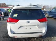 ✅ 2014 Toyota Sienna XLE • VIN: 5TDYK3DC3ES446814 • Lot: 43633717. Listed on IAAI with 119,241 mi. Free auction sales archive from the USA and detailed vehicle history report at DreamBid. Image 16.