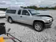 2004 Dodge Dakota с VIN 1D7GL12K24S653634, выставлен на аукционе Copart как лот 74799854 с пробегом 183 971 миль миль и Списание • Salvage title. История ставок и продаж доступна на DreamBid. Изображение 4.