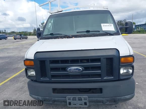 ✅ 2012 Ford Econoline Cargo Recreational • VIN: 1FTNE2EL4CDA10162 • Lot: 43414147. Wystawiony na IAAI z przebiegiem 137 867 mil. Bezpłatny archiwum sprzedaży aukcyjnych z USA i szczegółowy raport historii pojazdu na DreamBid. Zdjęcie 12.
