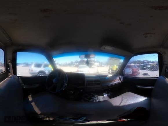 ✅ 1989 Chevrolet Silverado 2500 • VIN: 1GCGC24K0KE185041 • Лот: 43491376. Опубликован ранее на IAAI с пробегом 248 320 миль. Бесплатный доступ к архиву аукционных продаж из США и подробный отчёт об истории автомобиля на DreamBid. Изображение 17.