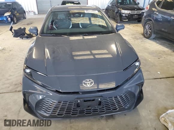 ✅ 2025 Toyota Camry LE • VIN: 4T1DAACK6SU106574 • Lot: 85416865. Listed on Copart with 3,705 mi. Free auction sales archive from the USA and detailed vehicle history report at DreamBid. Image 5.