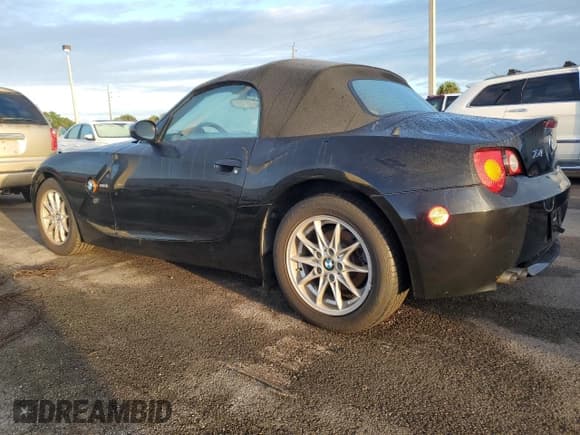 ✅ 2003 BMW Z4 2.5i • VIN: 4USBT33423LS47498 • Lot: 75129264. Listed on Copart with 65,843 mi. Free auction sales archive from the USA and detailed vehicle history report at DreamBid. Image 2.
