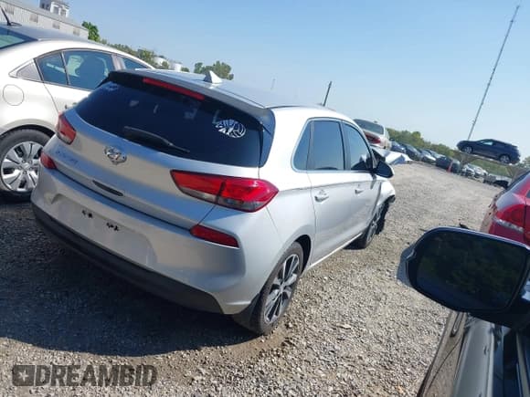 ✅ 2019 Hyundai Elantra • VIN: KMHH35LE3KU102124 • Лот: 43186393. Опубликован ранее на IAAI с пробегом 47 154 миль. Бесплатный доступ к архиву аукционных продаж из США и подробный отчёт об истории автомобиля на DreamBid. Изображение 4.