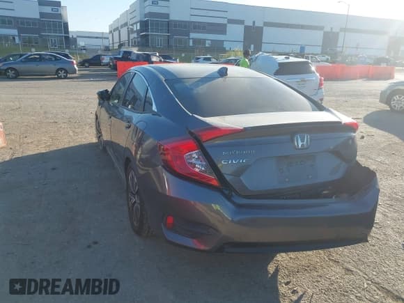✅ 2018 Honda Civic EX-T • VIN: JHMFC1F37JX038034 • Lot: 43645118. Listed on IAAI with 144,999 mi. Free auction sales archive from the USA and detailed vehicle history report at DreamBid. Image 3.