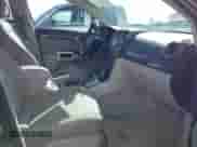 2008 Saturn VUE XE z VIN 3GSCL33P08S651443, wystawiony jako IAAI lot #41350077 z przebiegiem 161 693 mil mil oraz . Historia ofert i sprzedaży dostępna na DreamBid. Obrazek 5.