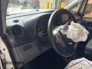 ✅ 2020 Nissan NV200 S • VIN: 3N6CM0KN8LK703690 • Lot: 43849997. Wystawiony na IAAI z przebiegiem 94 901 mil. Bezpłatny archiwum sprzedaży aukcyjnych z USA i szczegółowy raport historii pojazdu na DreamBid. Zdjęcie 5.