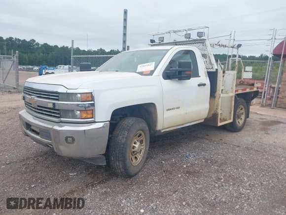 ✅ 2015 Chevrolet Silverado 2500HD Work Truck • VIN: 1GB0CUEG7FZ539406 • Лот: 42853047. Опубликован ранее на IAAI с пробегом 221 390 миль. Бесплатный доступ к архиву аукционных продаж из США и подробный отчёт об истории автомобиля на DreamBid. Изображение 17.