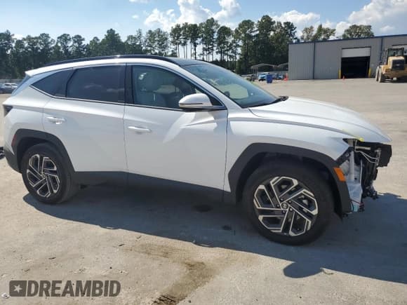 ✅ 2025 Hyundai Tucson Limited • VIN: KM8JEDD18SU323977 • Lot: 81184615. Wystawiony na Copart z przebiegiem 4 774 mil. Bezpłatny archiwum sprzedaży aukcyjnych z USA i szczegółowy raport historii pojazdu na DreamBid. Zdjęcie 4.