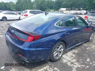 2020 Hyundai Sonata SEL with VIN 5NPEF4JA9LH054987, listed as a IAAI auction lot 42982048 with 76,550 mi miles and . Bid and sale history available at DreamBid. Image 4.