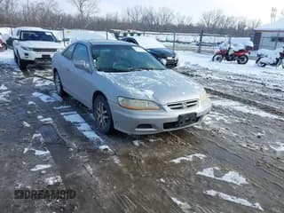 ✅ 2001 Honda Accord EX • VIN: 1HGCG22561A023776 • Lot: 43829990. Listed on IAAI with 175,418 mi. Free auction sales archive from the USA and detailed vehicle history report at DreamBid. Image 1.