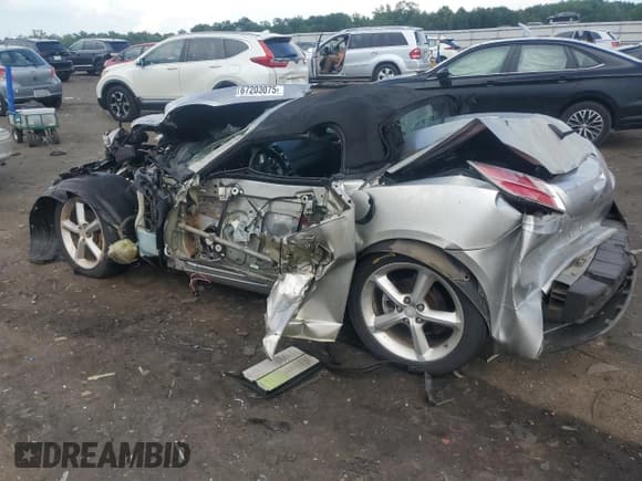 ✅ 2009 Saturn Sky • VIN: 1G8MN35B69Y104743 • Лот: 67203075. Опубликован ранее на Copart с пробегом Не указан. Бесплатный доступ к архиву аукционных продаж из США и подробный отчёт об истории автомобиля на DreamBid. Изображение 2.