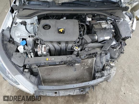 ✅ 2019 Hyundai Elantra SE • VIN: KMHD74LF0KU757010 • Lot: 81782175. Wystawiony na Copart z przebiegiem 77 147 mil. Bezpłatny archiwum sprzedaży aukcyjnych z USA i szczegółowy raport historii pojazdu na DreamBid. Zdjęcie 11.