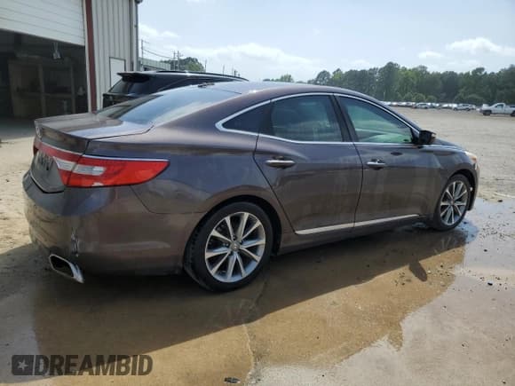 ✅ 2016 Hyundai Azera • VIN: KMHFG4JG1GA520037 • Лот: 56841535. Опубликован ранее на Copart с пробегом 95 655 миль. Бесплатный доступ к архиву аукционных продаж из США и подробный отчёт об истории автомобиля на DreamBid. Изображение 3.