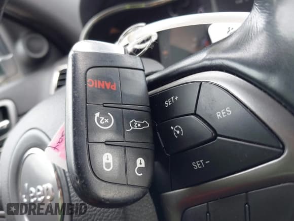 ✅ 2020 Jeep Grand Cherokee Limited • VIN: 1C4RJFBG2LC235312 • Лот: 42446904. Опубликован ранее на IAAI с пробегом 106 931 миль. Бесплатный доступ к архиву аукционных продаж из США и подробный отчёт об истории автомобиля на DreamBid. Изображение 11.