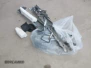 ✅ 2015 Volvo S60 T6 R-Design Platinum • VIN: YV1902THXF2313472 • Lot: 41454201. Wystawiony na IAAI z przebiegiem 64 106 mil. Bezpłatny archiwum sprzedaży aukcyjnych z USA i szczegółowy raport historii pojazdu na DreamBid. Zdjęcie 12.