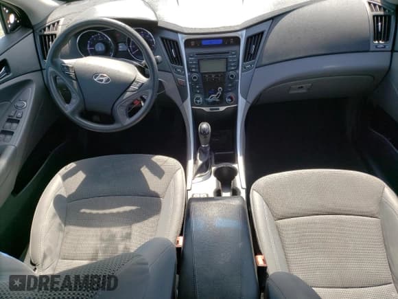 ✅ 2013 Hyundai Sonata GLS • VIN: 5NPEB4AC8DH758354 • Lot: 71411584. Listed on Copart with 150,212 mi. Free auction sales archive from the USA and detailed vehicle history report at DreamBid. Image 8.