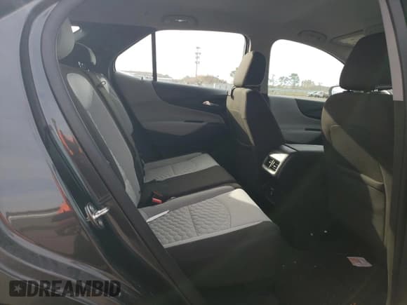 ✅ 2020 Chevrolet Equinox LS • VIN: 3GNAXHEV6LS550200 • Лот: 91470285. Опубликован ранее на Copart с пробегом 39 437 миль. Бесплатный доступ к архиву аукционных продаж из США и подробный отчёт об истории автомобиля на DreamBid. Изображение 11.